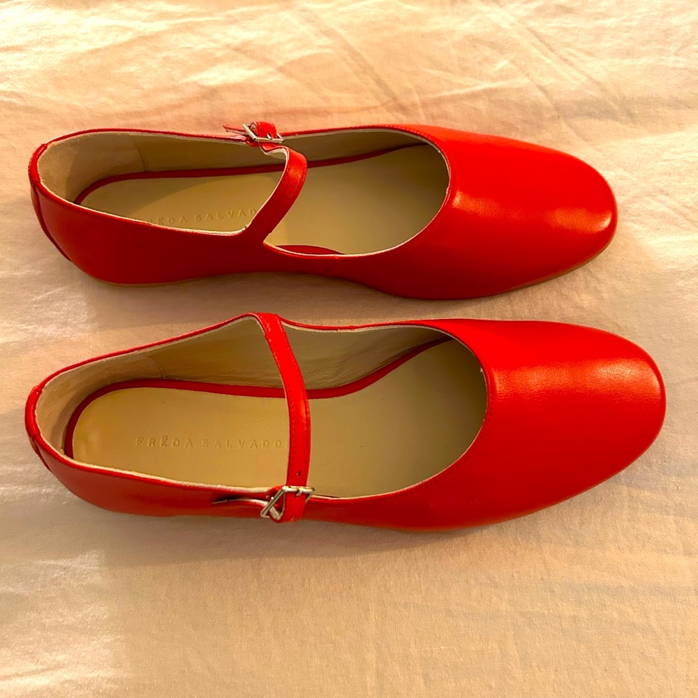 NEW FREDA SALVADOR women's aubrey mary jane flat in red calf NWT - Picture 3 of 9